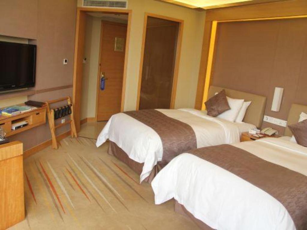 Howard Johnson By Wyndham Sunshine Plaza Ningbo Exterior photo