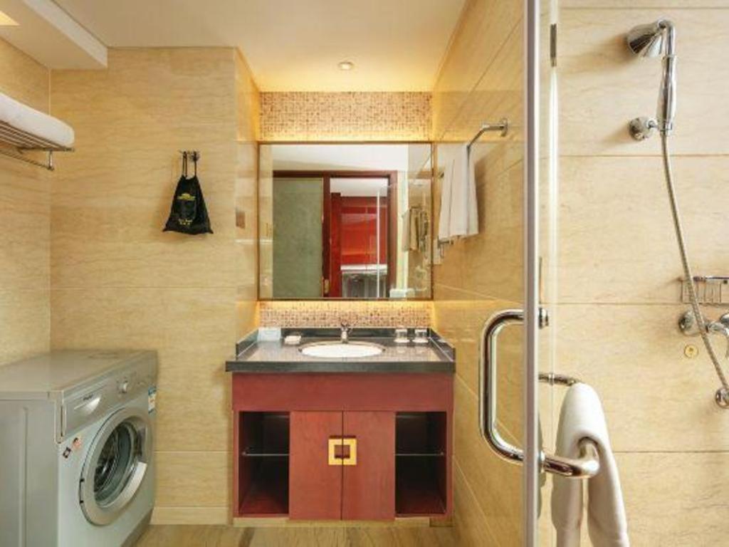 Howard Johnson By Wyndham Sunshine Plaza Ningbo Exterior photo