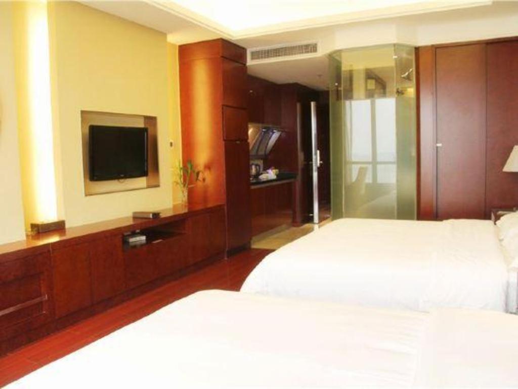 Howard Johnson By Wyndham Sunshine Plaza Ningbo Exterior photo
